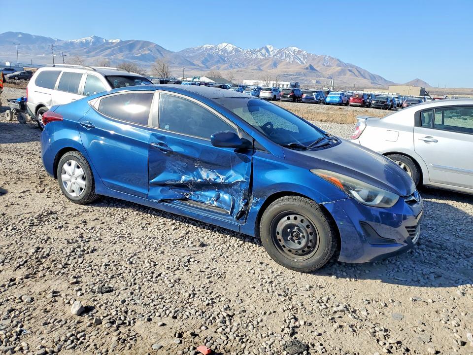 Photo 4 from auction – 2016 HYUNDAI ELANTRA with VIN KMHDH4AE1GU649154