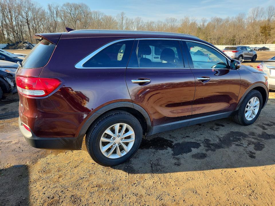 Photo 3 from auction – 2018 KIA SORENTO with VIN 5XYPG4A35JG404983