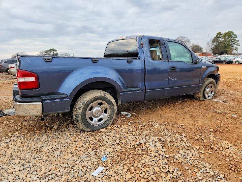 Photo 3 from auction – 2005 FORD F150 with VIN 1FTRX02W05KE35911