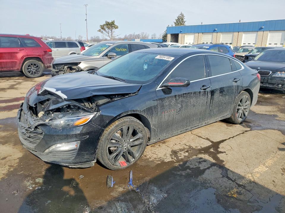 Photo 1 from auction – 2022 CHEVROLET MALIBU with VIN 1G1ZD5ST5NF197812