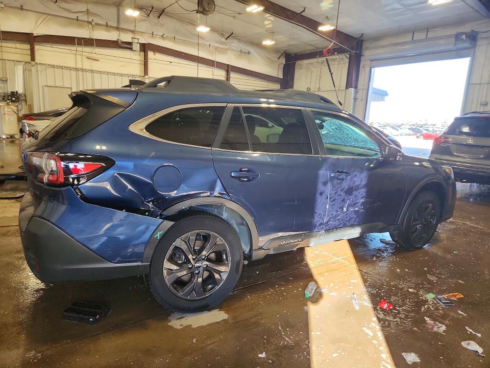 Photo 3 from auction – 2020 SUBARU OUTBACK with VIN 4S4BTGKD1L3222750