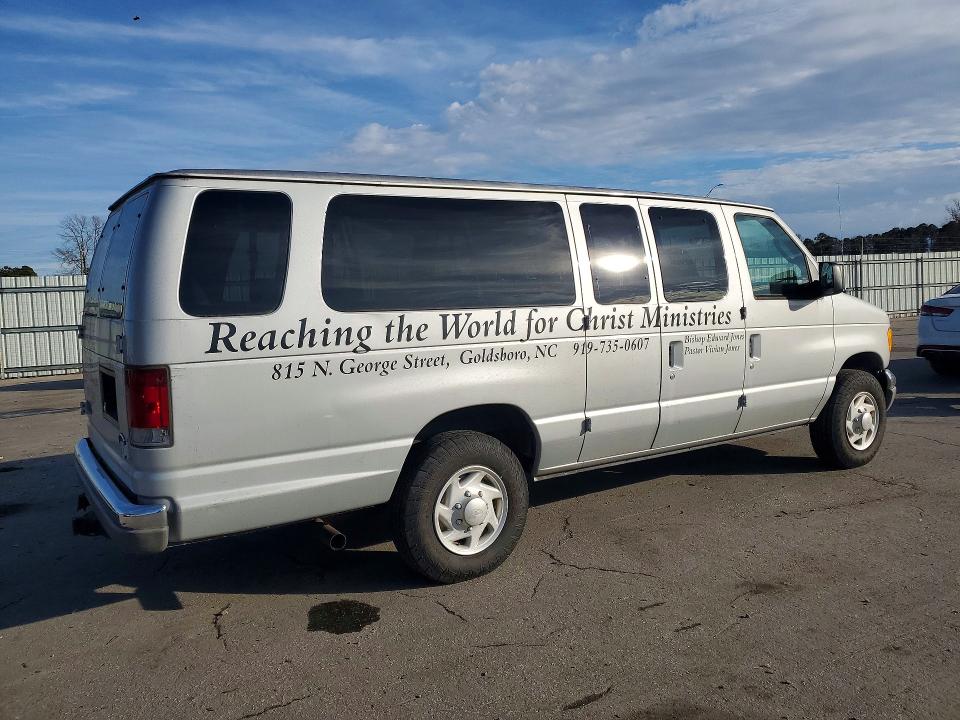 Photo 3 from auction – 2004 FORD ECONOLINE with VIN 1FBSS31S94HA95593