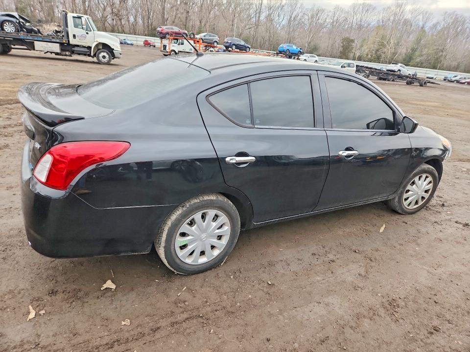 Photo 3 from auction – 2016 NISSAN VERSA with VIN 3N1CN7AP8GL830826