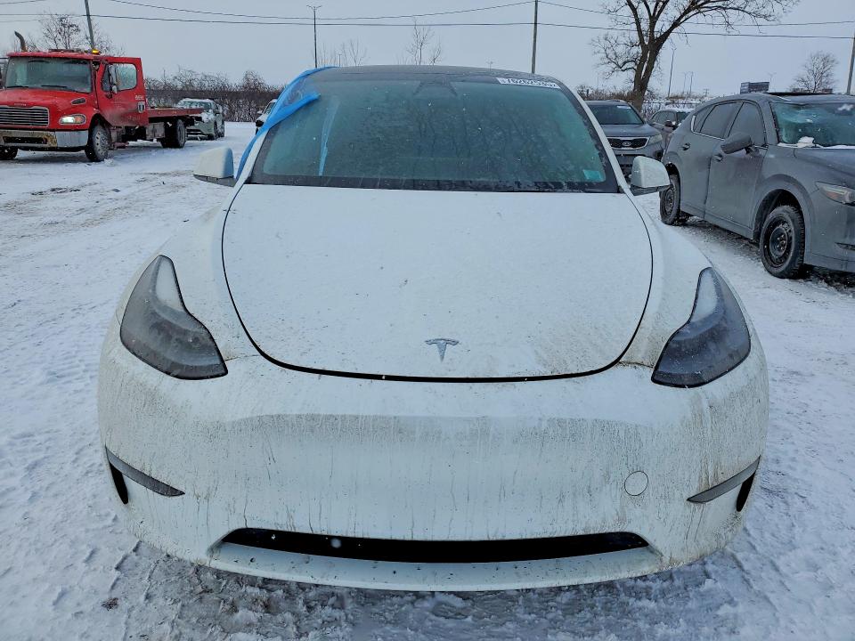 Photo 5 from auction – 2023 TESLA MODEL Y with VIN LRWYGDFD5PC904870