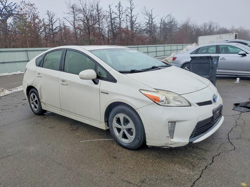 Photo 4 from auction – 2013 TOYOTA PRIUS with VIN JTDKN3DU6D5545119