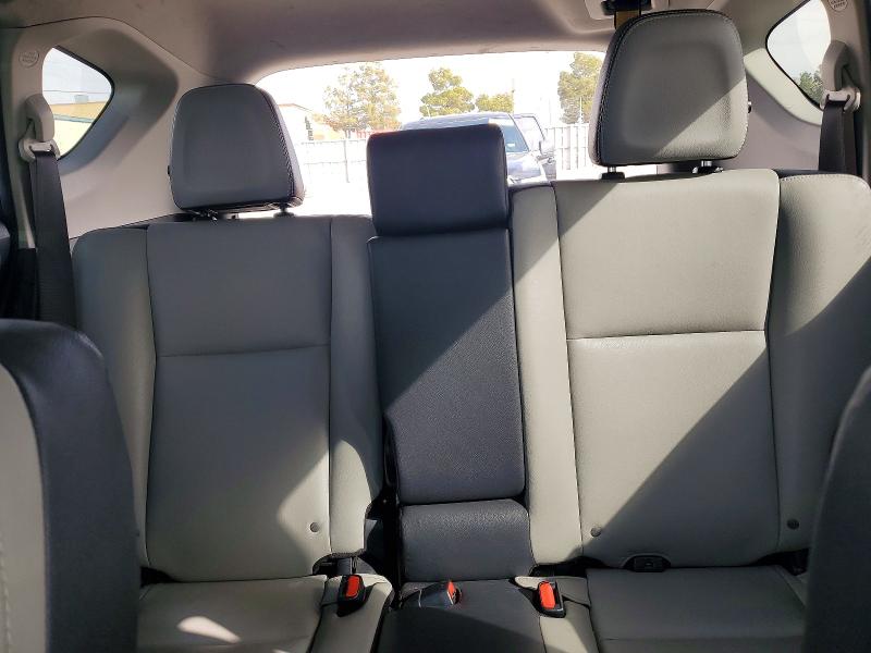 Photo 10 from auction – 2018 TOYOTA RAV4 with VIN JTMYFREV5JJ184583