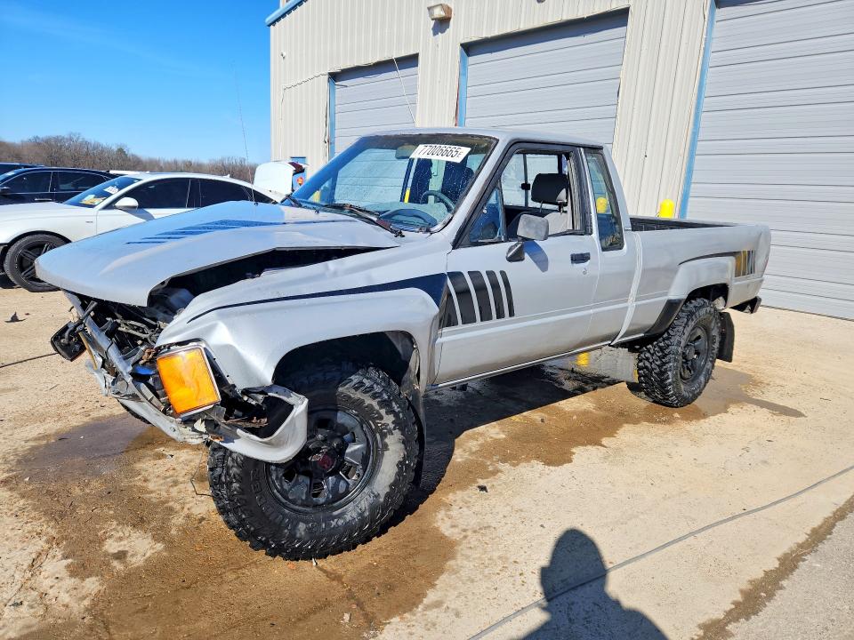 Photo 1 from auction – 1987 TOYOTA PICKUP XTR with VIN JT4RN67S2H5071928