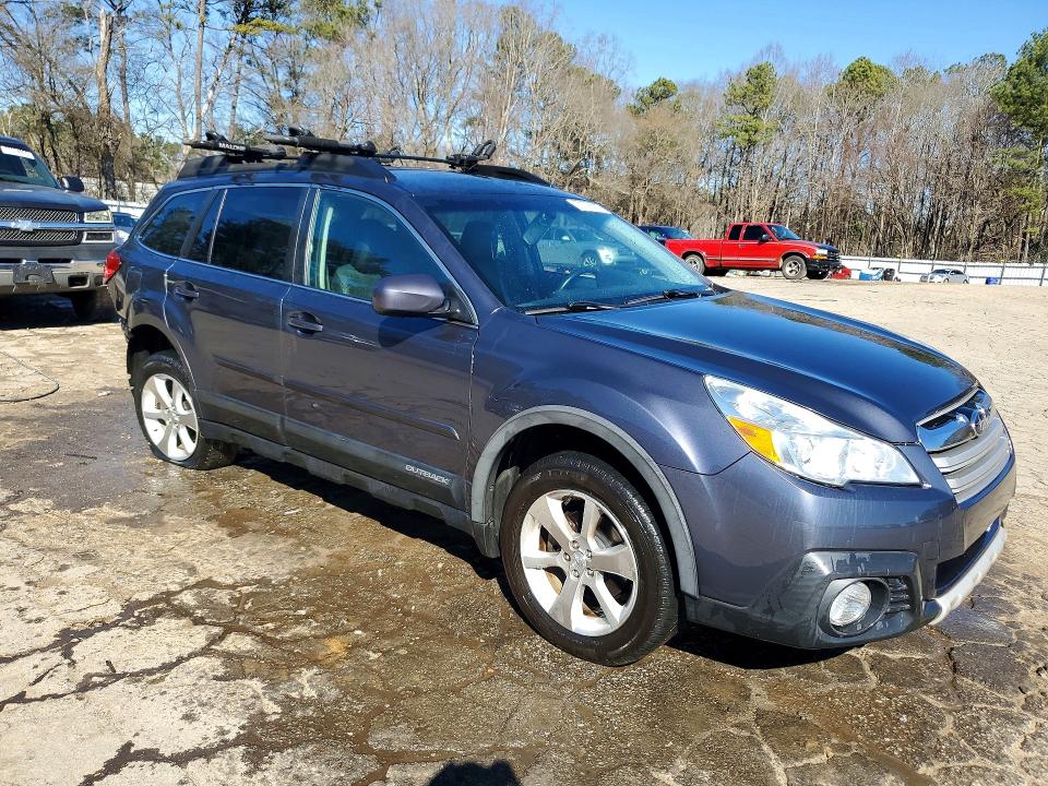 Photo 4 from auction – 2014 SUBARU OUTBACK 2. with VIN 4S4BRCLC1E3288442