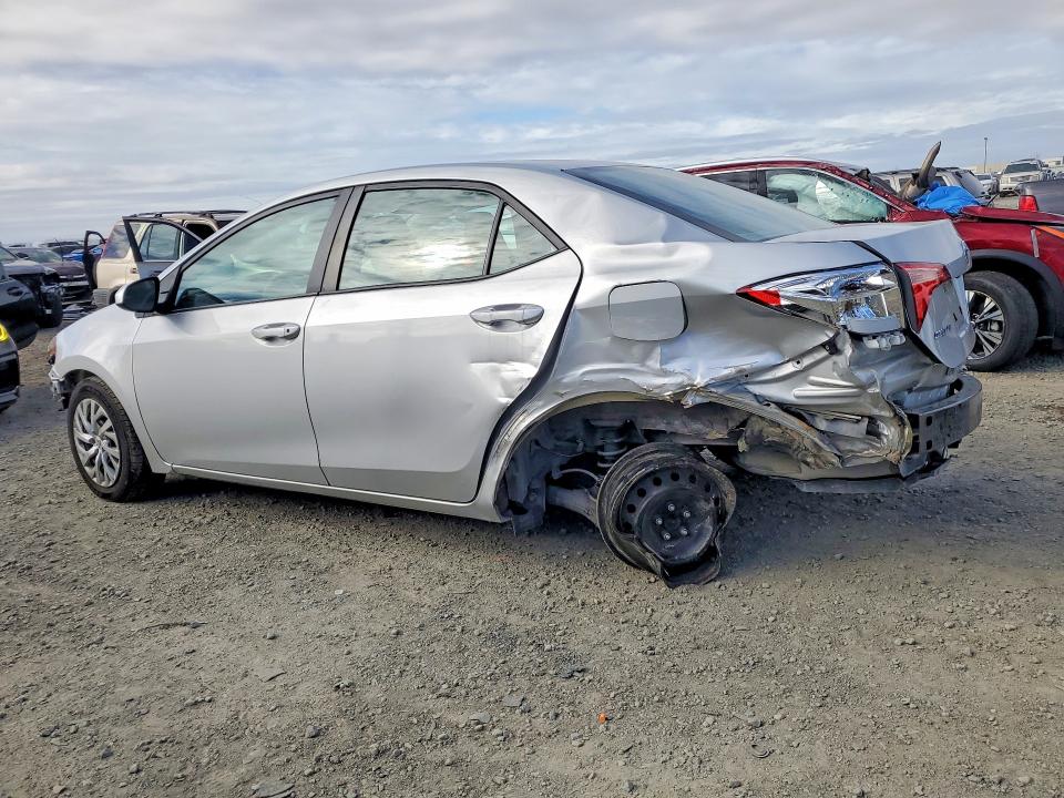 Photo 2 from auction – 2019 TOYOTA COROLLA with VIN 5YFBURHE9KP949346