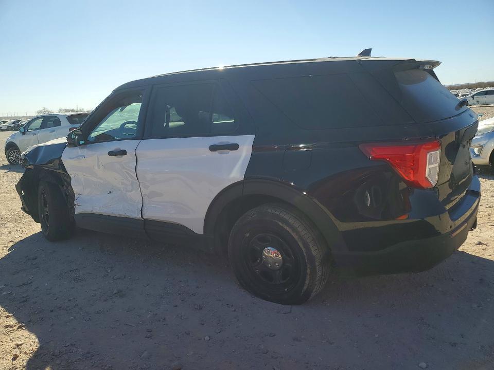 Photo 2 from auction – 2024 FORD EXPLORER with VIN 1FM5K8ABXRGA64223