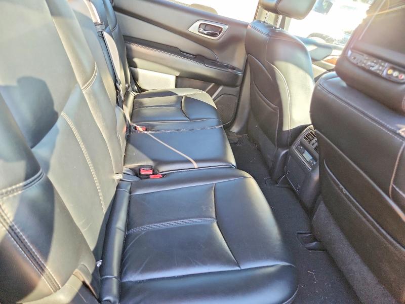 Photo 10 from auction – 2014 NISSAN PATHFINDER with VIN 5N1AR2MN1EC707198