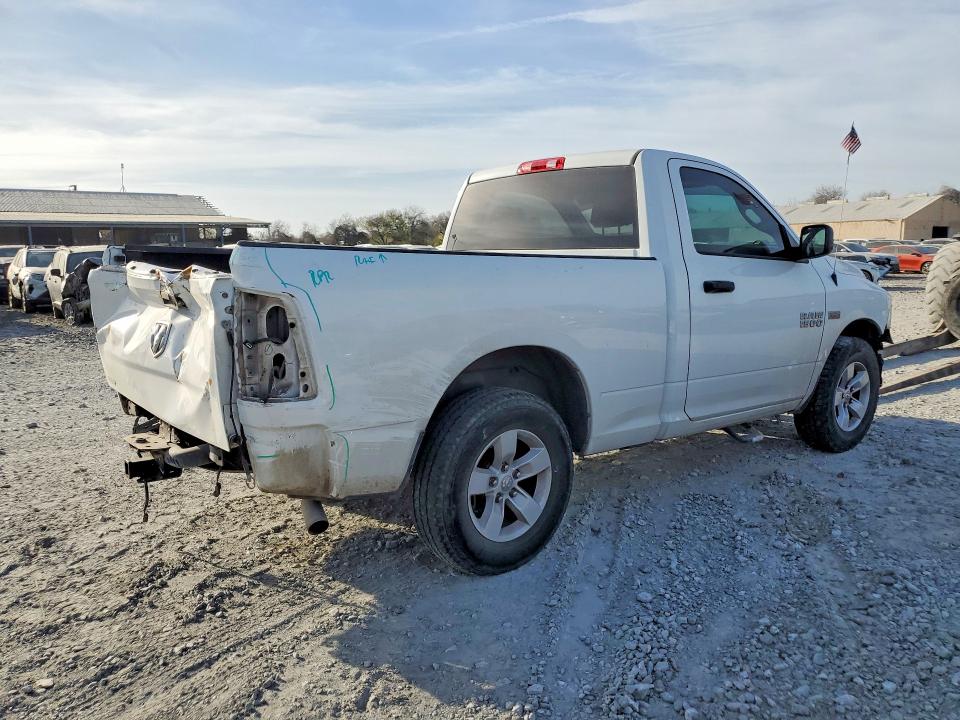Photo 3 from auction – 2017 RAM 1500 with VIN 3C6JR6AT2HG796626