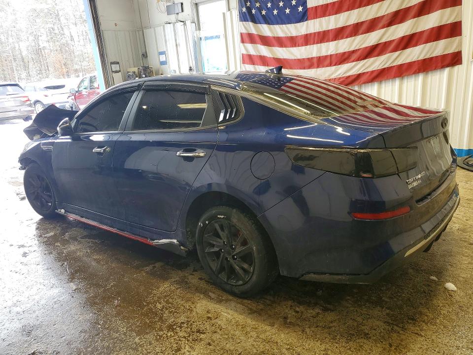 Photo 2 from auction – 2019 KIA OPTIMA with VIN 5XXGT4L31KG308394