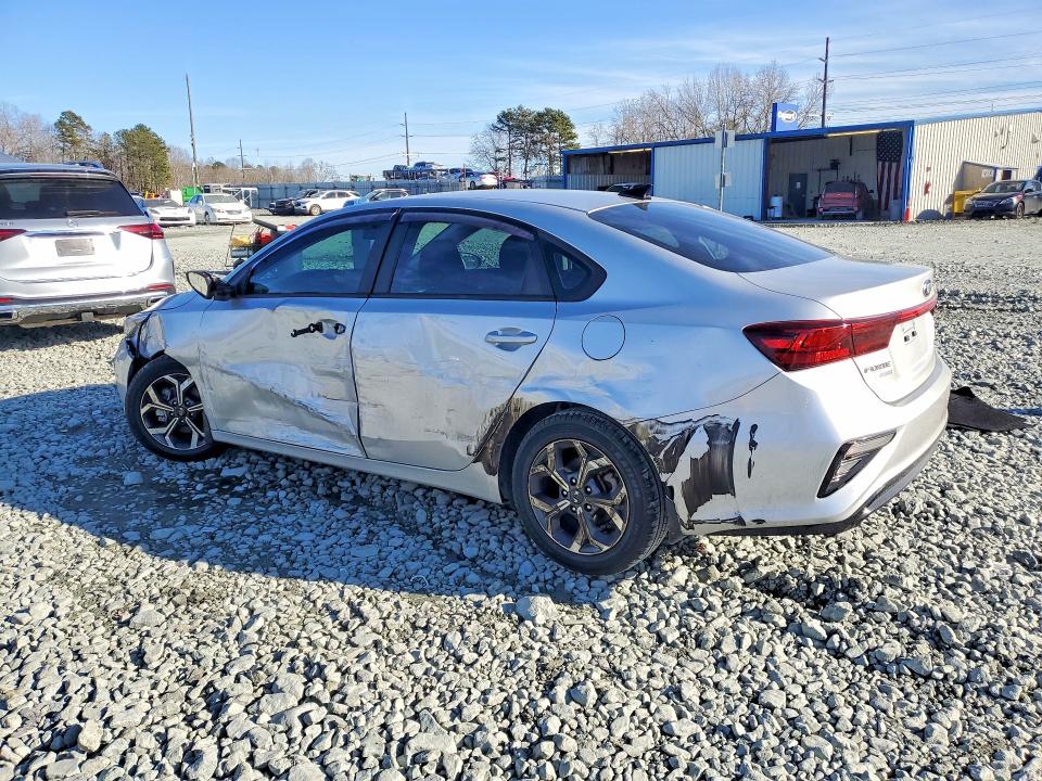Photo 2 from auction – 2020 KIA FORTE with VIN 3KPF24AD0LE212809