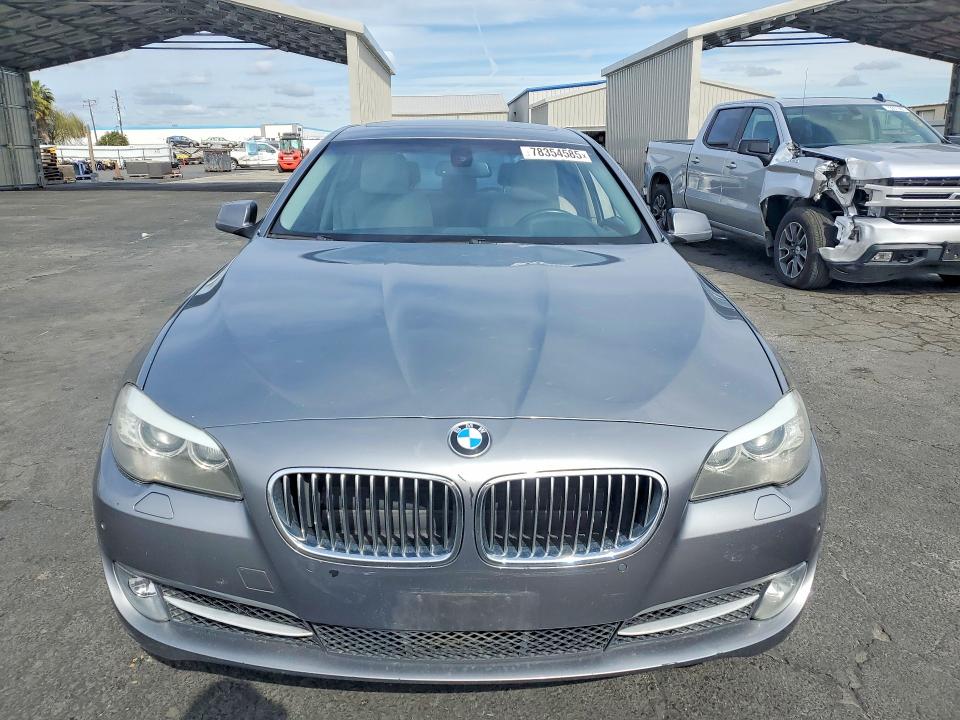 Photo 5 from auction – 2012 BMW 528 with VIN WBAXG5C57CDW24029