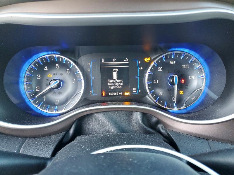 Photo 9 from auction – 2023 CHRYSLER VOYAGER LX with VIN 2C4RC1CG6PR548758