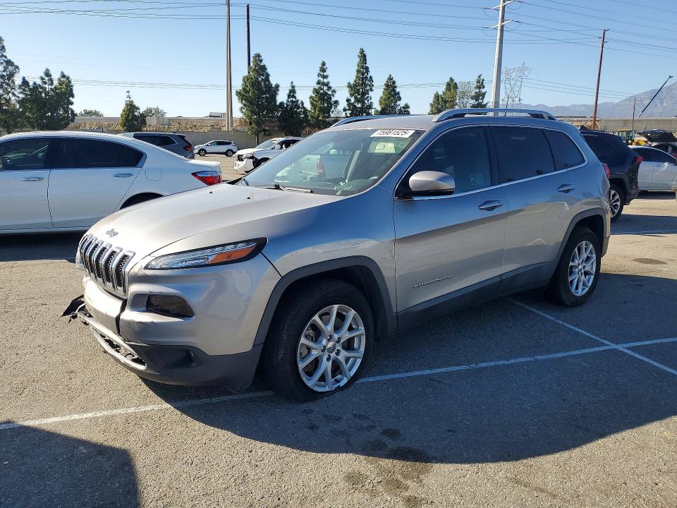 JEEP CHEROKEE L 2017 with VIN 1C4PJLCS5HW574564 - Photo from auction