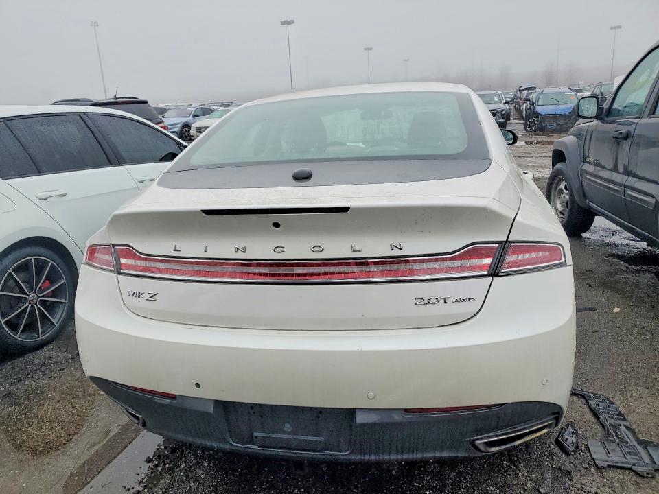 Photo 6 from auction – 2017 LINCOLN MKZ with VIN 3LN6L5D97HR655285