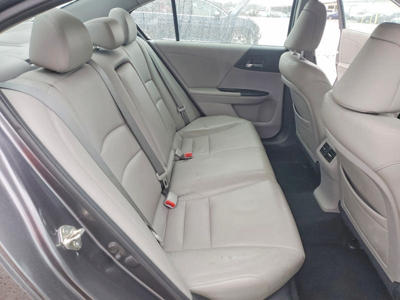 Photo 10 from auction – 2013 HONDA ACCORD TOU with VIN 1HGCR3F94DA043820