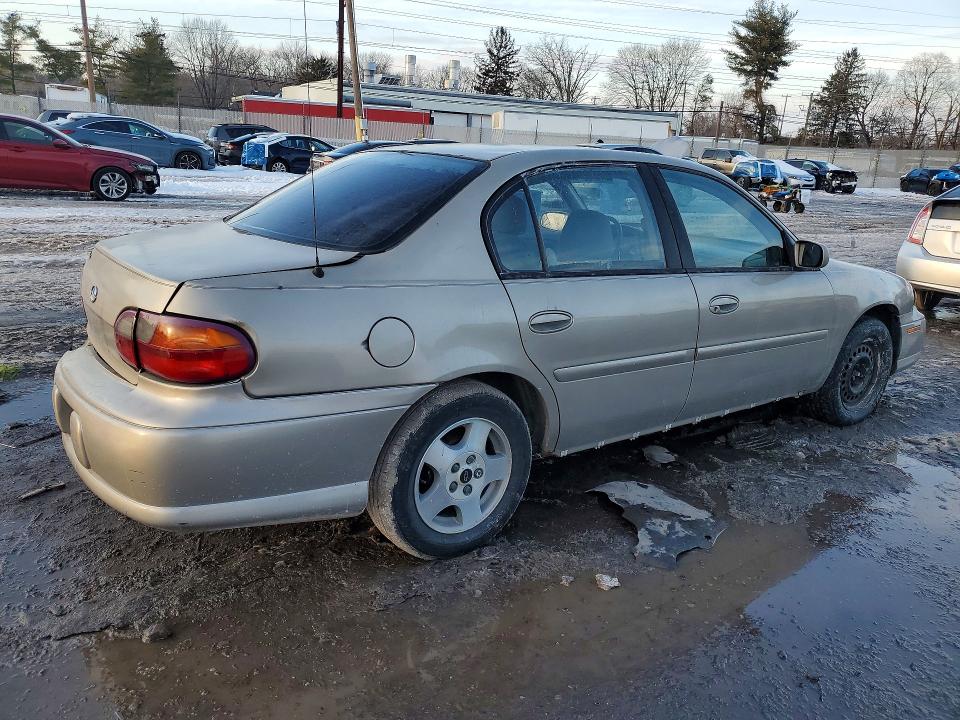 Photo 3 from auction – 1997 CHEV MALIBU with VIN 1G1ND52T8V6102108