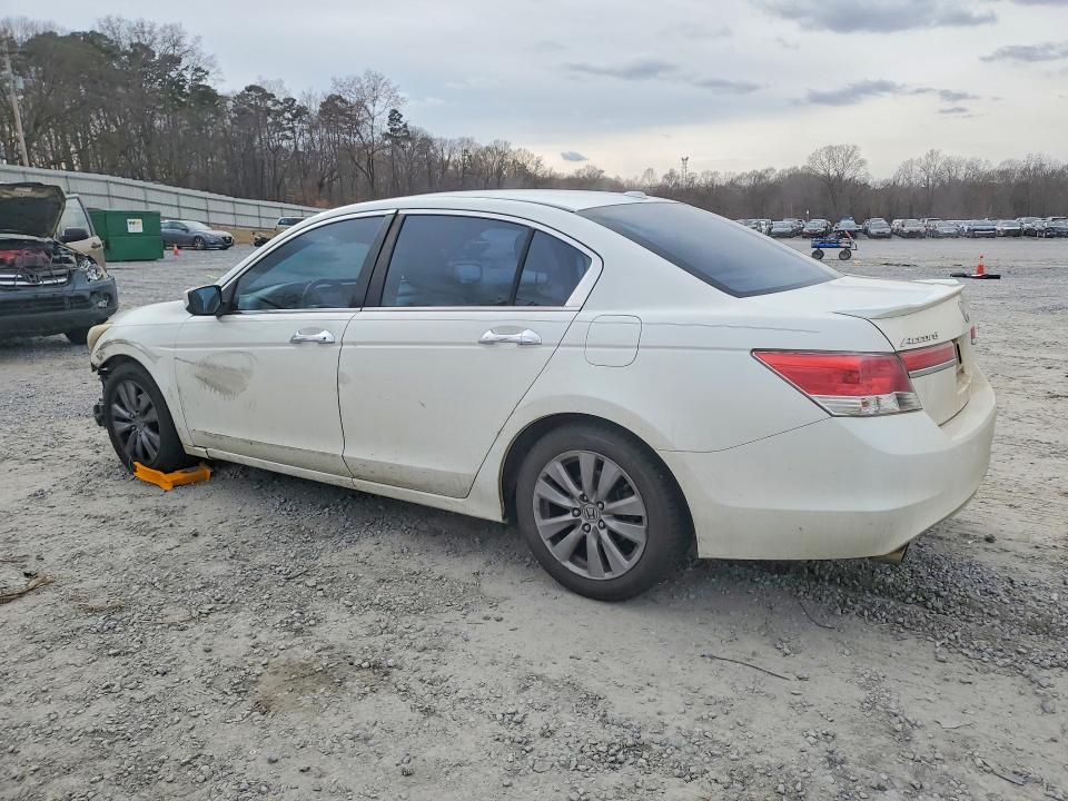 Photo 2 from auction – 2011 HONDA ACCORD with VIN 1HGCP3F87BA026827