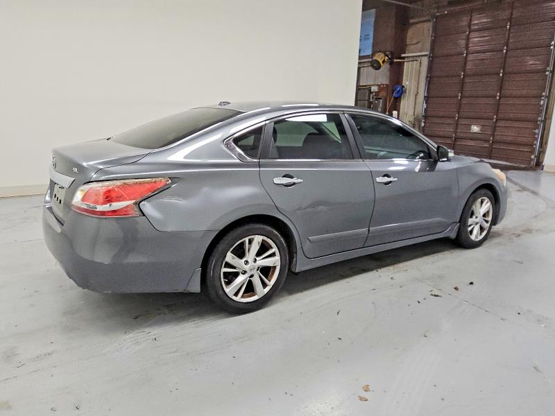 Photo 3 from auction – 2015 NISSAN ALTIMA with VIN 1N4AL3AP2FC249907