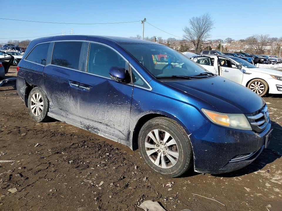 Photo 4 from auction – 2016 HONDA ODYSSEY SE with VIN 5FNRL5H33GB044743