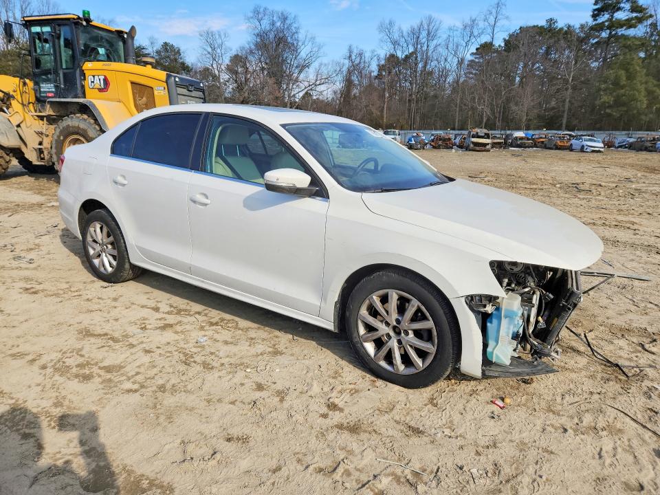 Photo 4 from auction – 2013 VOLKSWAGEN JETTA with VIN 3VWDP7AJ9DM359196
