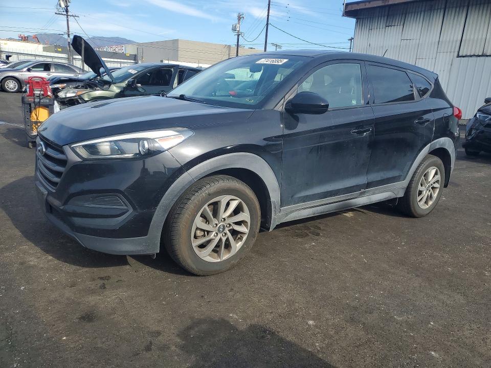 Photo 1 from auction – 2016 HYUNDAI TUCSON with VIN KM8J23A42GU130801
