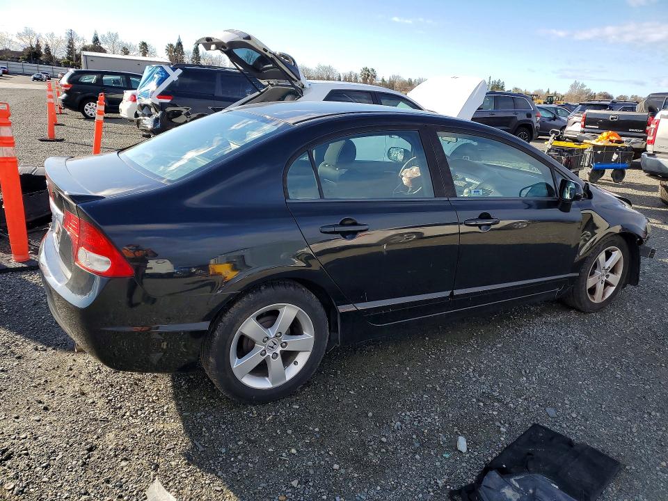 Photo 3 from auction – 2009 HONDA CIVIC with VIN 19XFA16649E030633