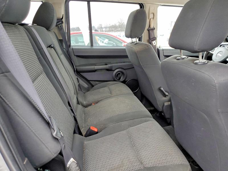 Photo 11 from auction – 2008 JEEP COMMANDER with VIN 1J8HG48K28C191676