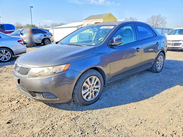 KIA FORTE EX 2013 with VIN KNAFU4A20D5739171 - Photo from auction