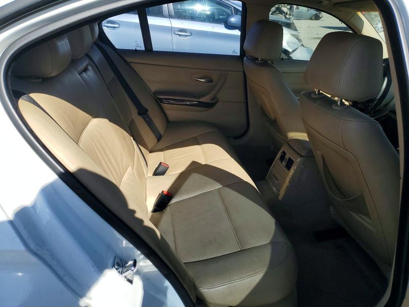 Photo 10 from auction – 2007 BMW 328 with VIN WBAVC53557FZ74725