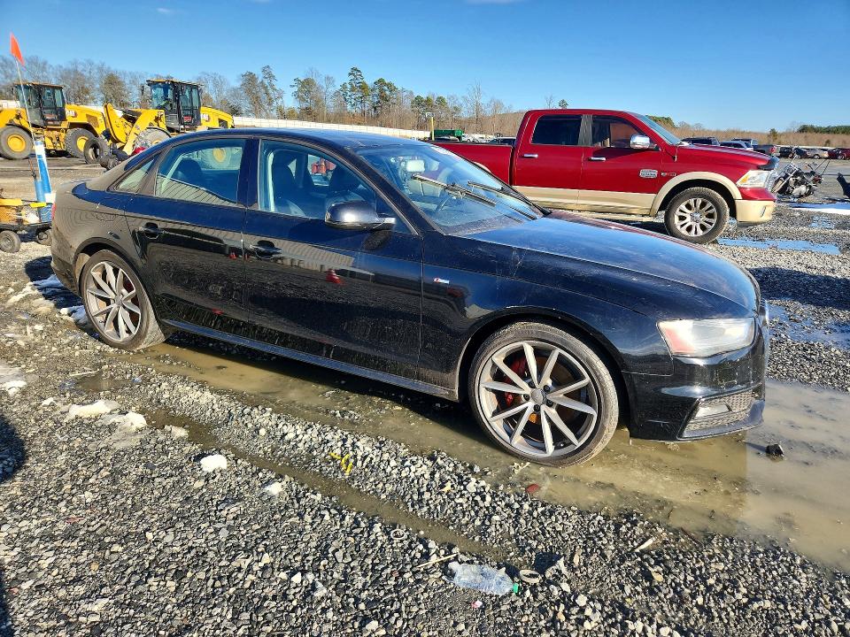 Photo 4 from auction – 2016 AUDI A4 with VIN WAUAFAFL0GN010872