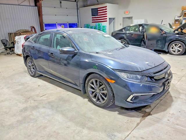 Photo 4 from auction – 2019 HONDA CIVIC with VIN 19XFC1F38KE214592
