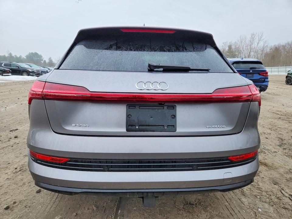 Photo 6 from auction – 2021 AUDI E-TRON PRE with VIN WA1VAAGE7MB020678