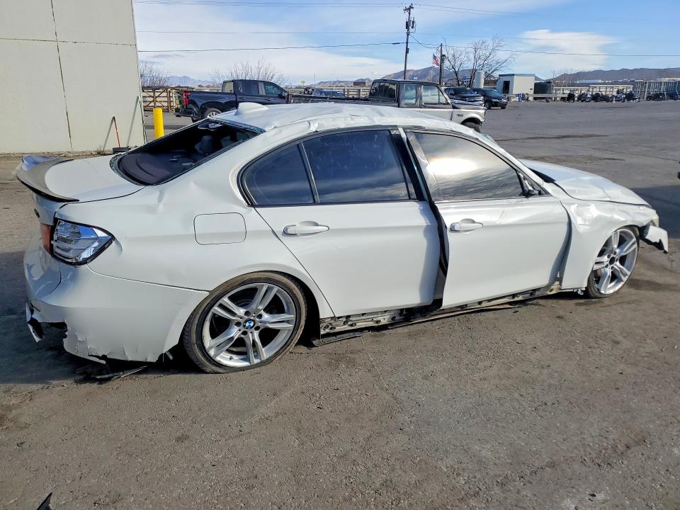 Foto 3 de la subasta – 2014 BMW 328 I con VIN WBA3A5C5XEJ465530