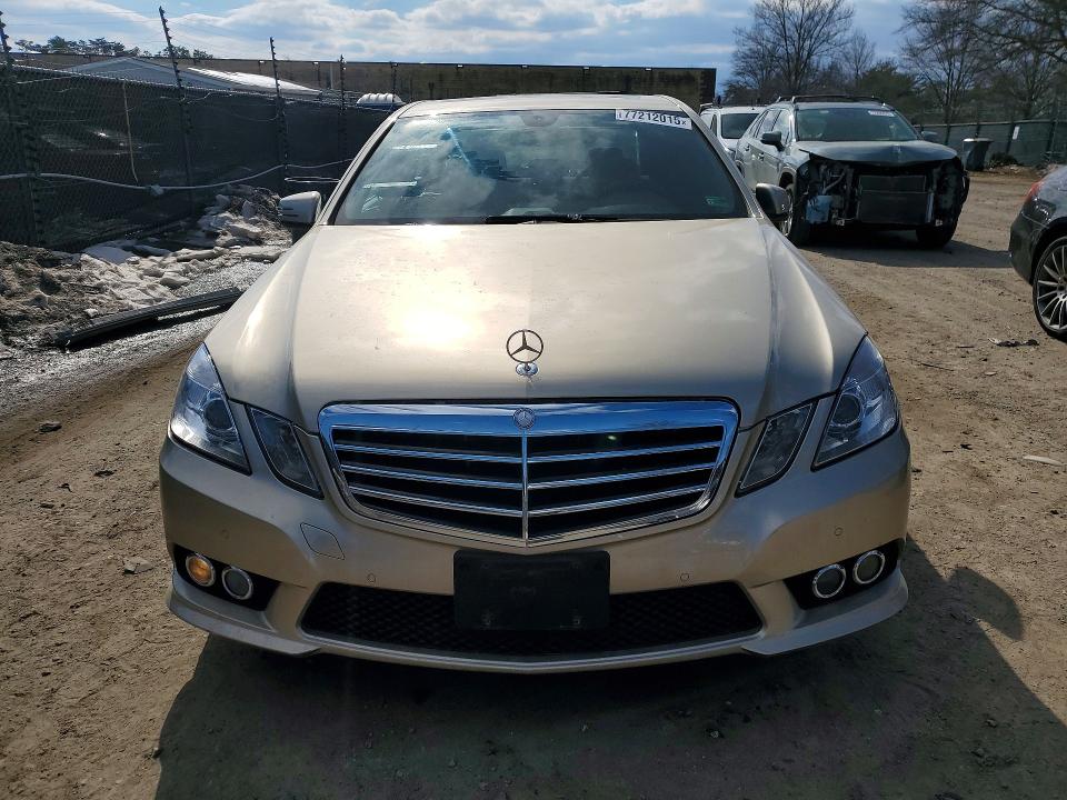 Photo 5 from auction – 2010 MERCEDES-BENZ E with VIN WDDHF5GB8AA100547