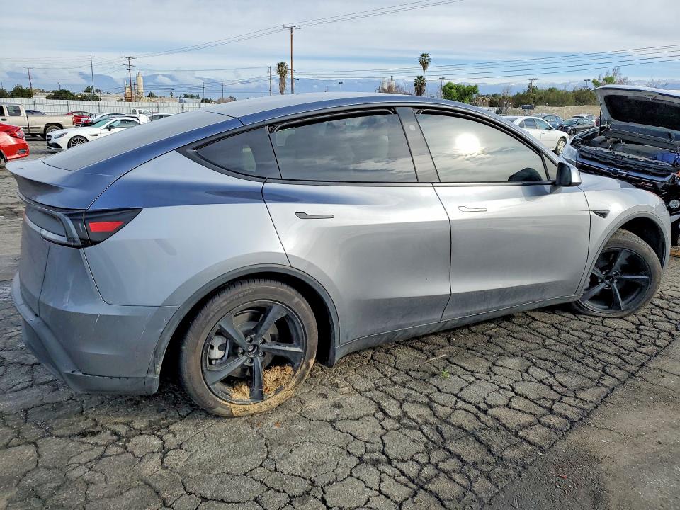 Photo 3 from auction – 2026 TESLA MODEL Y with VIN 7SAYGDED9TF384581