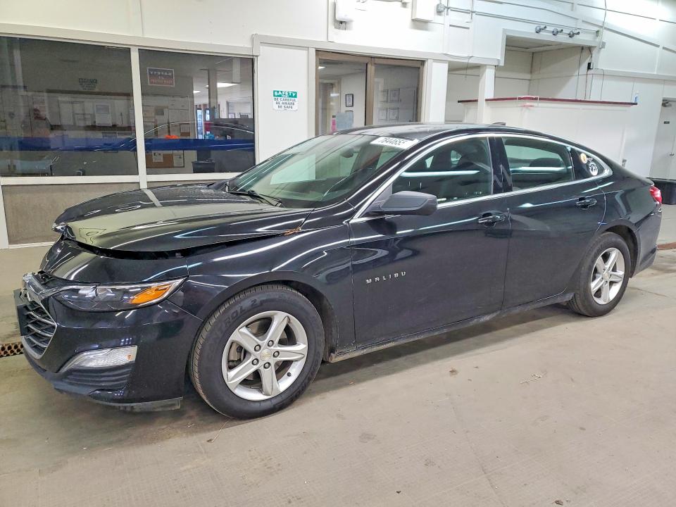 CHEVROLET MALIBU 2022 with VIN 1G1ZC5ST2NF141622 - Photo from auction