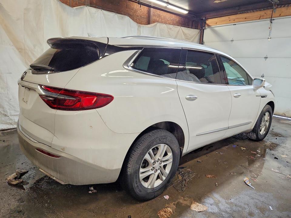 Photo 3 from auction – 2020 BUICK ENCLAVE with VIN 5GAEVAKW9LJ198270