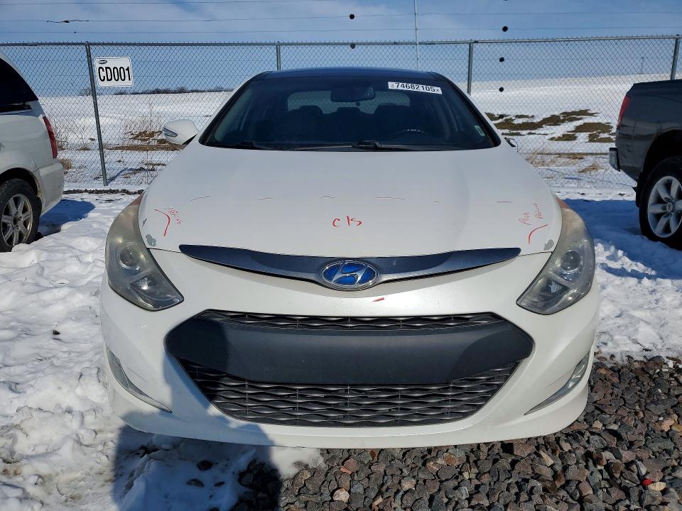 Photo 5 from auction – 2014 HYUNDAI SONATA HYB with VIN KMHEC4A46EA106620