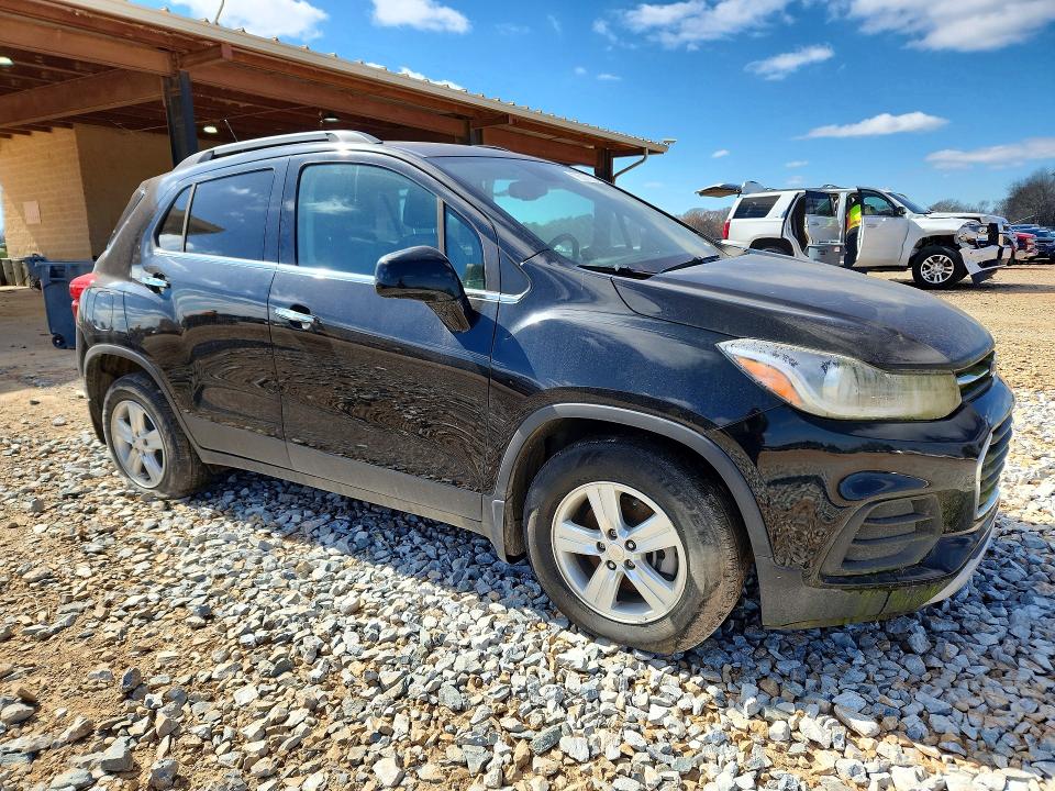 Photo 4 from auction – 2019 CHEVROLET TRAX with VIN 3GNCJLSB4KL184835
