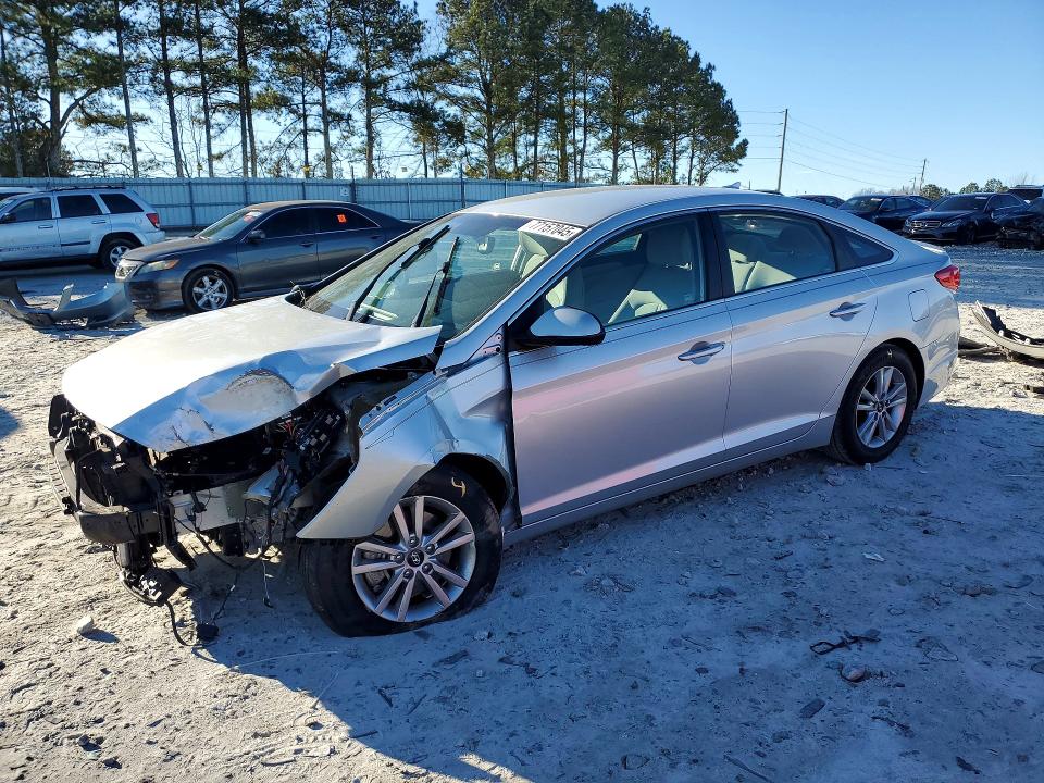 HYUNDAI SONATA 2017 with VIN 5NPE24AF8HH536235 - Photo from auction