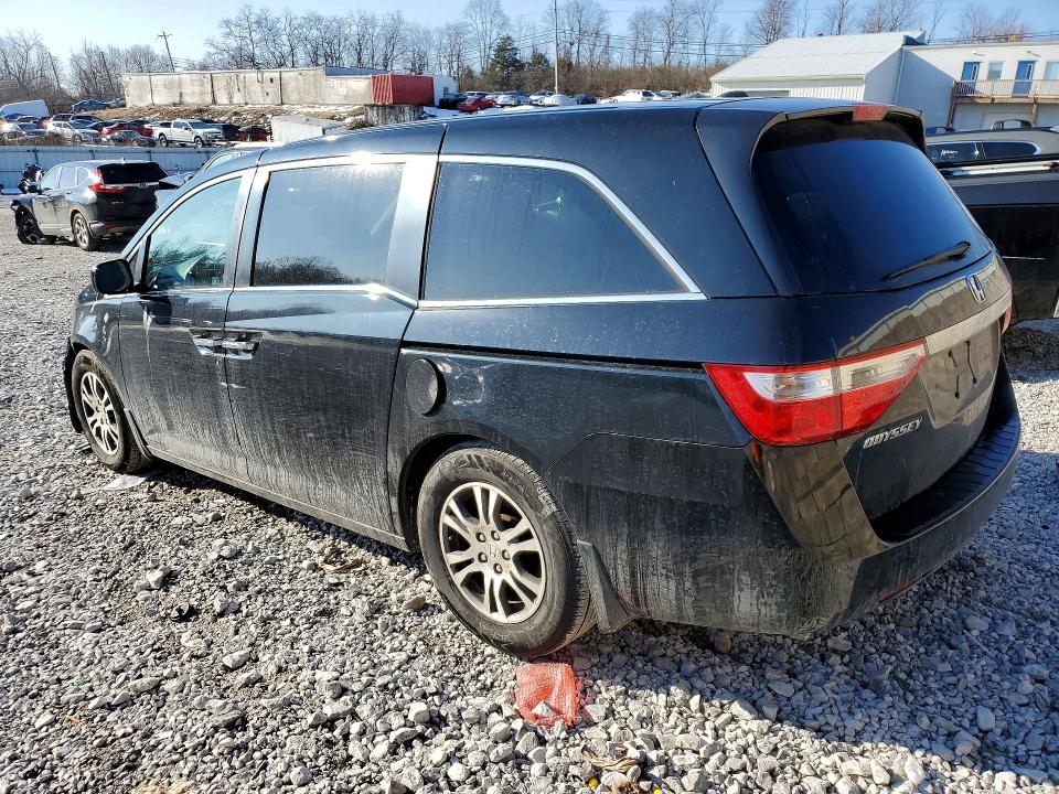 Photo 2 from auction – 2012 HONDA ODYSSEY with VIN 5FNRL5H62CB090777