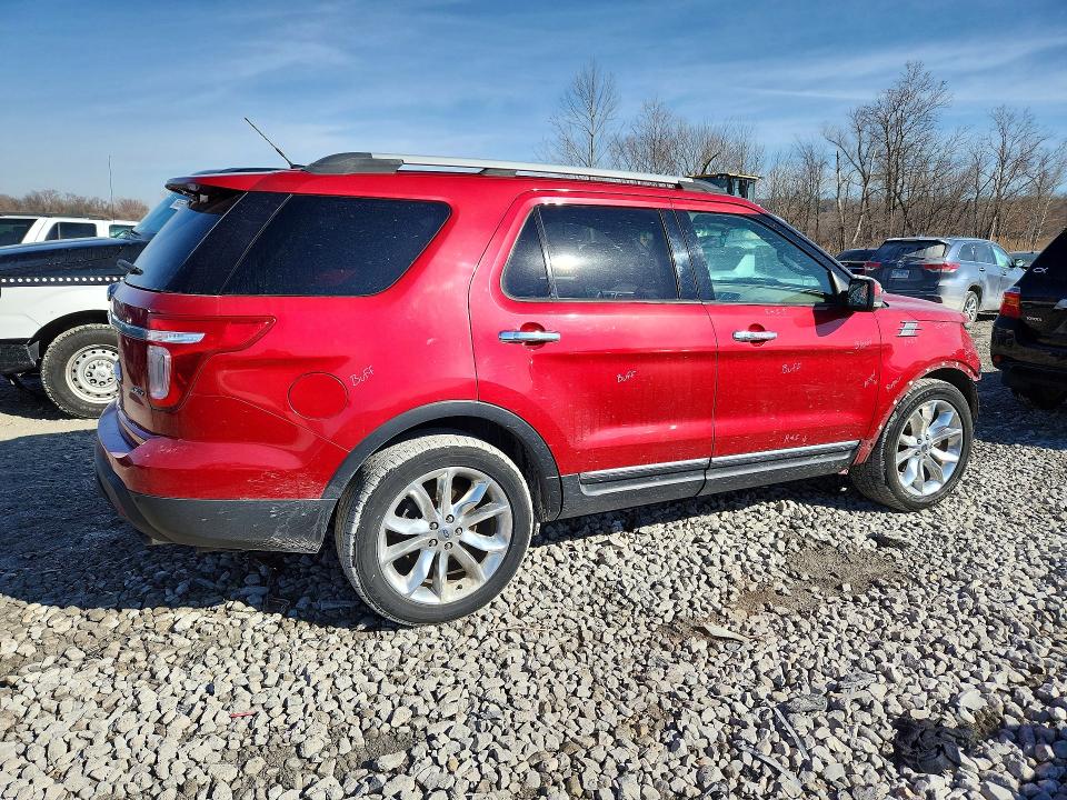 Photo 3 from auction – 2011 FORD EXPLORER with VIN 1FMHK8F89BGA15062