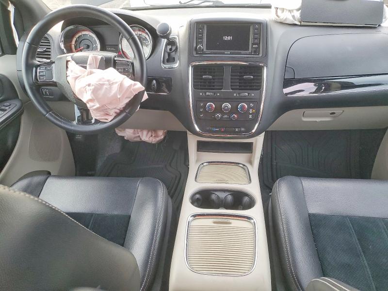 Photo 8 from auction – 2017 DODGE GRAND CARAVAN with VIN 2C4RDGCG0HR664412