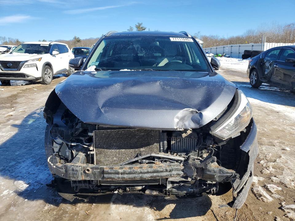 Photo 5 from auction – 2017 HYUNDAI TUCSON LIM with VIN KM8J3CA28HU305081