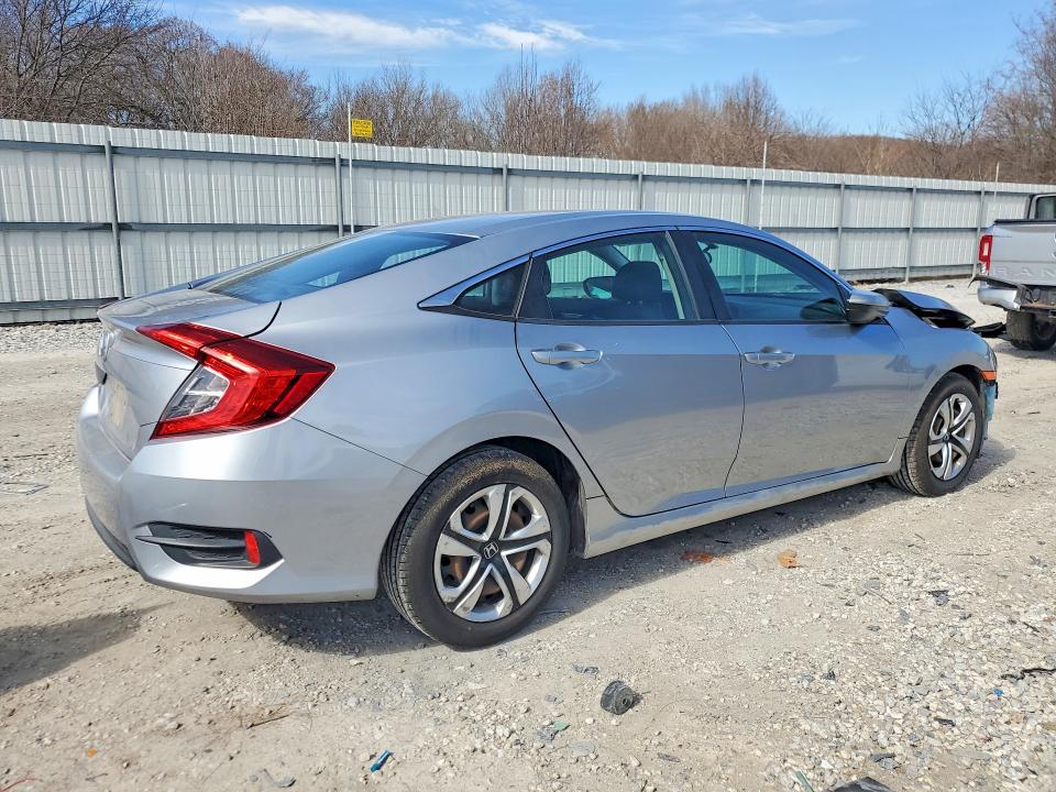 Фото 3 с аукциона – 2016 HONDA CIVIC LX с VIN 19XFC2F54GE048988