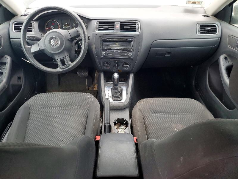 Photo 8 from auction – 2013 VOLKSWAGEN JETTA BASE with VIN 3VW2K7AJ3DM258385